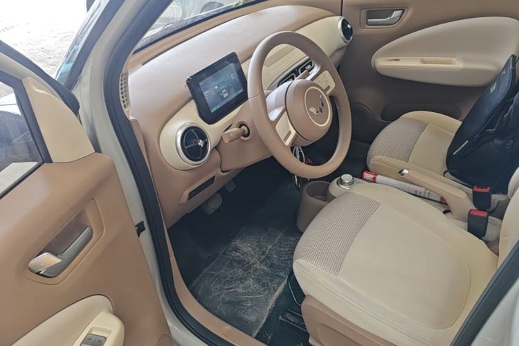 Used Wuling Hongguang MINIEV 2025 Four-Door Version Advanced Edition Driver Seat