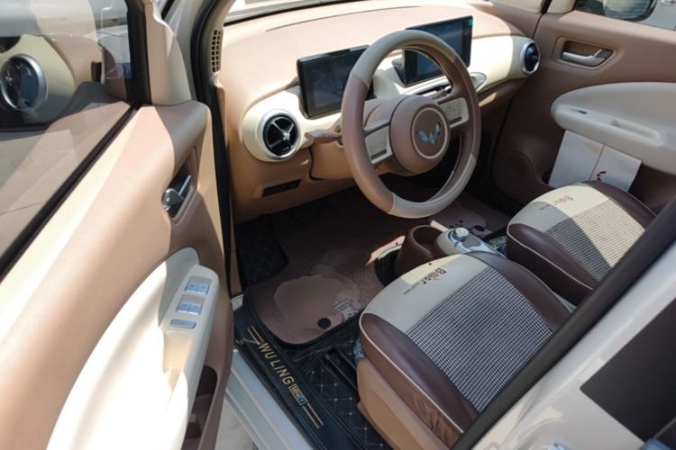 Used Wuling Hongguang MINIEV 2025 Four-Door Version Zhenxiang+ Edition Driver Seat