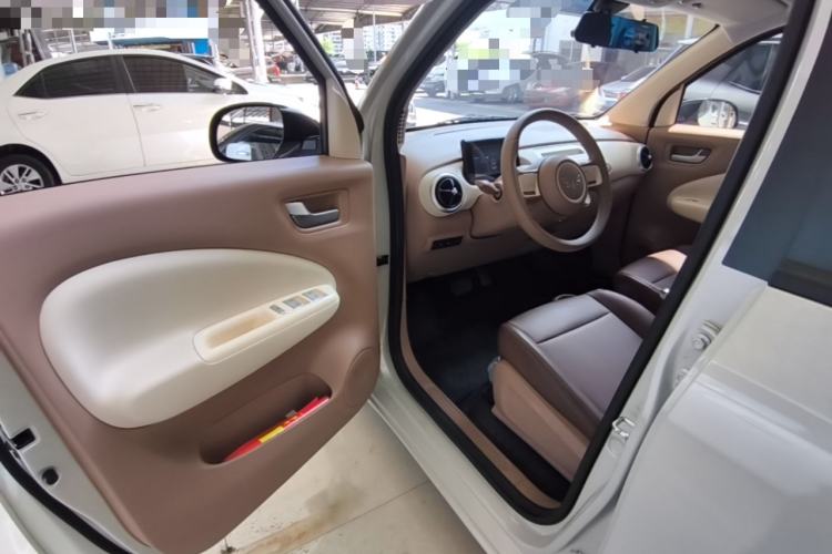 Used Wuling Hongguang MINIEV 2025 Four-Door Version Advanced Edition Driver Seat