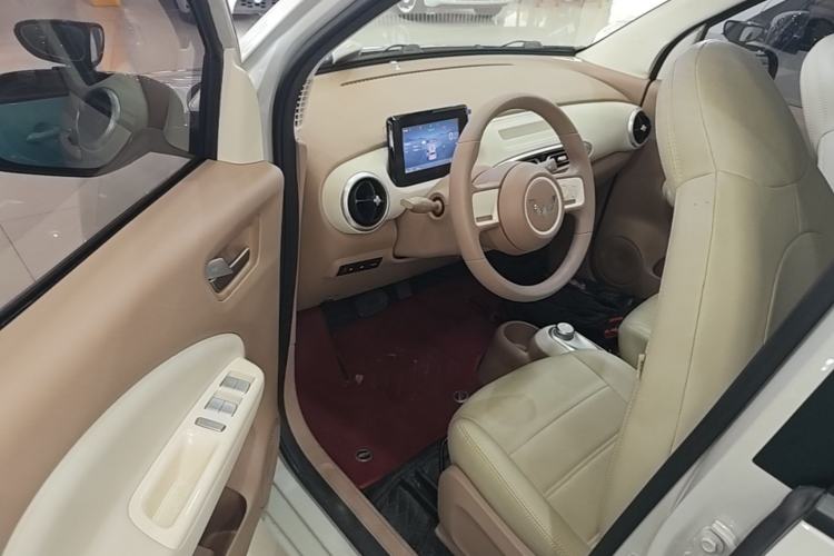 Used Wuling Hongguang MINIEV 2025 Four-Door Version Advanced Edition Driver Seat