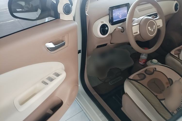 Used Wuling Hongguang MINIEV 2025 Four-Door Version Advanced Edition Driver Seat
