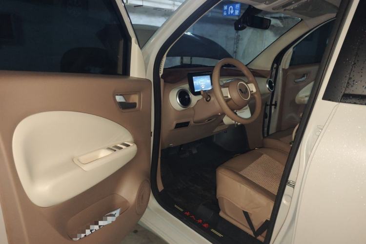 Used Wuling Hongguang MINIEV 2025 Four-Door Version Advanced Edition Driver Seat