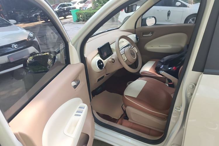 Used Wuling Hongguang MINIEV 2025 Four-Door Version Advanced Edition Driver Seat
