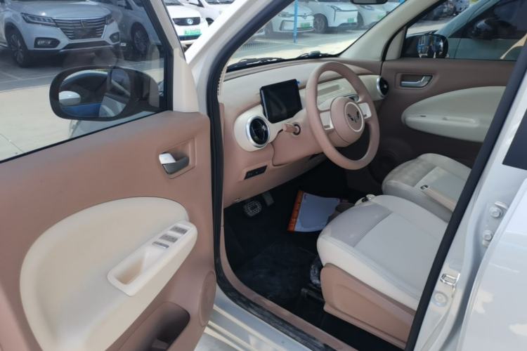 Used Wuling Hongguang MINIEV 2025 Four-Door Version Advanced Edition Driver Seat