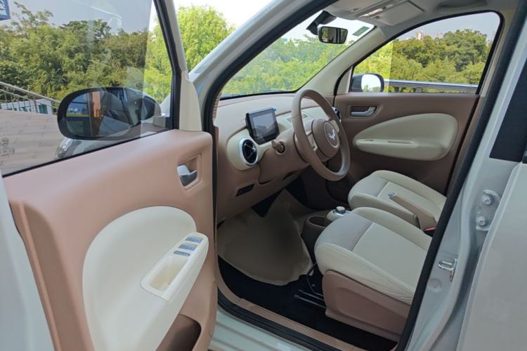 Used Wuling Hongguang MINIEV 2025 Four-Door Version Advanced Edition Driver Seat