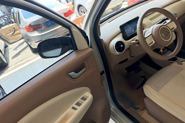 Used Wuling Hongguang MINIEV 2025 Four-Door Version Advanced Edition Driver Seat