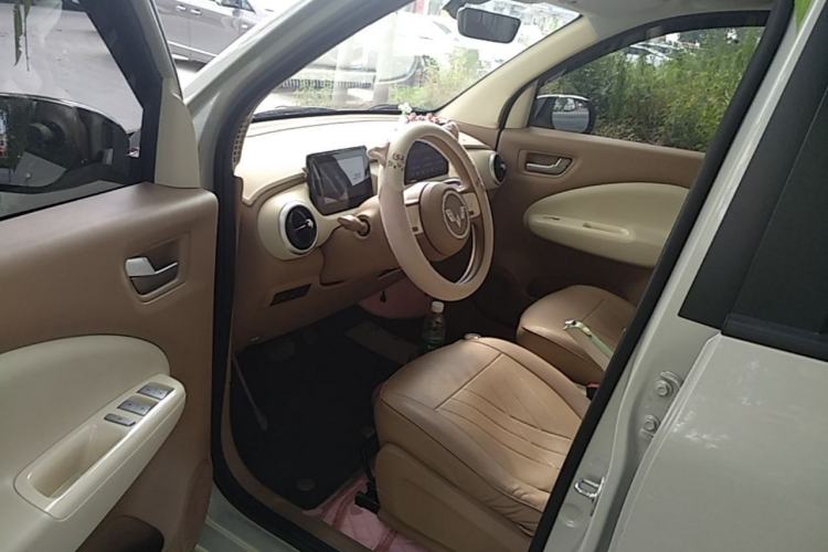 Used Wuling Hongguang MINIEV 2025 Four-Door Version Advanced Edition Driver Seat
