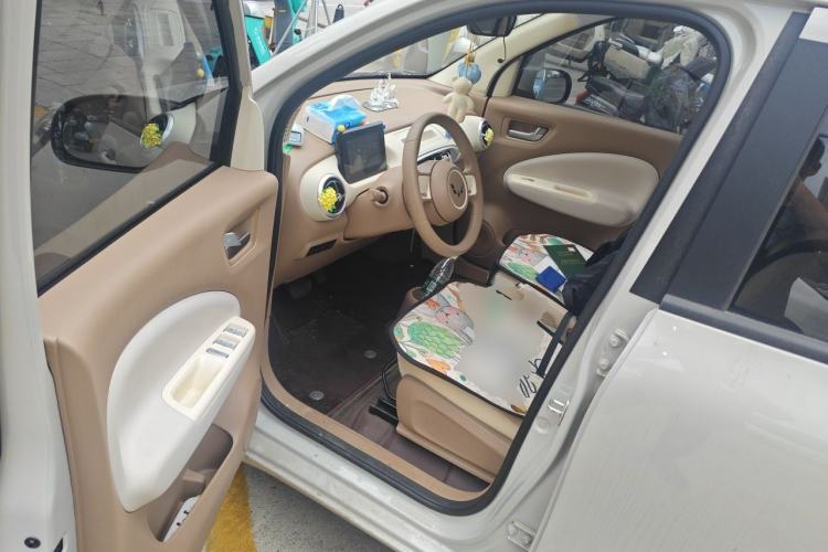 Used Wuling Hongguang MINIEV 2025 Four-Door Version Advanced Edition Driver Seat