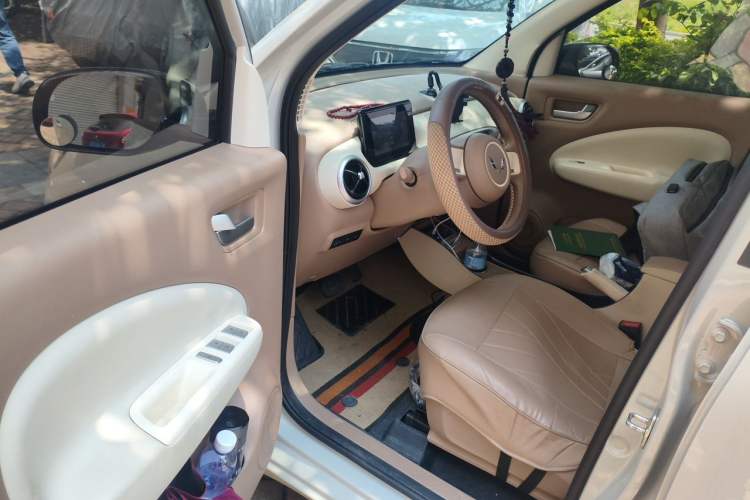 Used Wuling Hongguang MINIEV 2025 Four-Door Version Advanced Edition Driver Seat