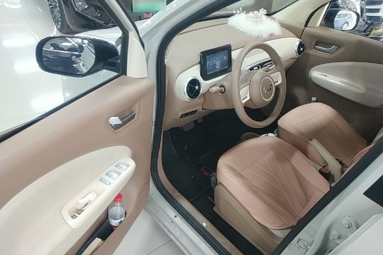 Used Wuling Hongguang MINIEV 2025 Four-Door Version Advanced Edition Driver Seat