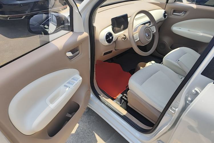 Used Wuling Hongguang MINIEV 2025 Four-Door Version Advanced Edition Driver Seat