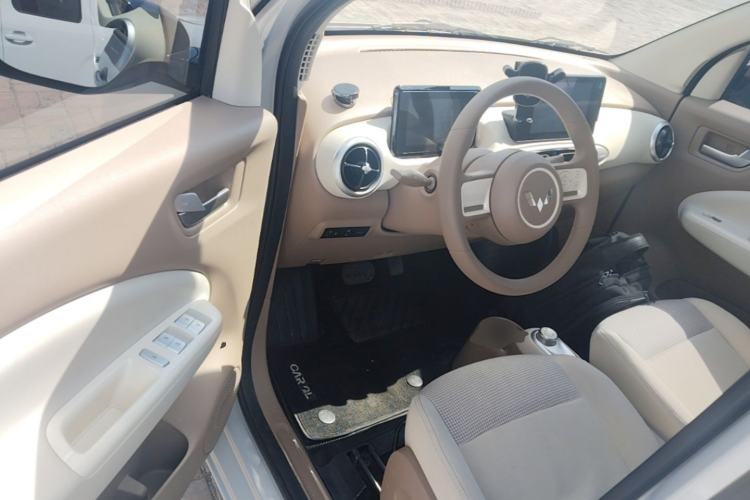 Used Wuling Hongguang MINIEV 2025 Four-Door Version Zhenxiang+ Edition Driver Seat