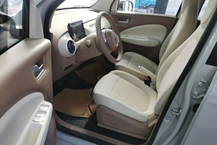 Used Wuling Hongguang MINIEV 2025 Four-Door Version Advanced Edition Driver Seat