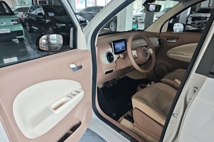 Used Wuling Hongguang MINIEV 2025 Four-Door Version Advanced Edition Driver Seat