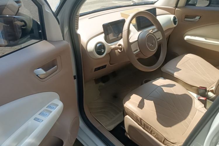 Used Wuling Hongguang MINIEV 2025 Four-Door Version Zhenxiang+ Edition Driver Seat