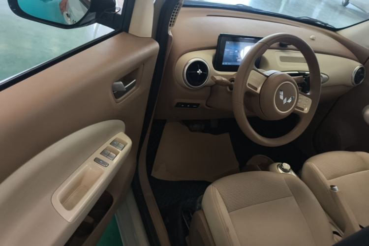Used Wuling Hongguang MINIEV 2025 Four-Door Version Advanced Edition Driver Seat