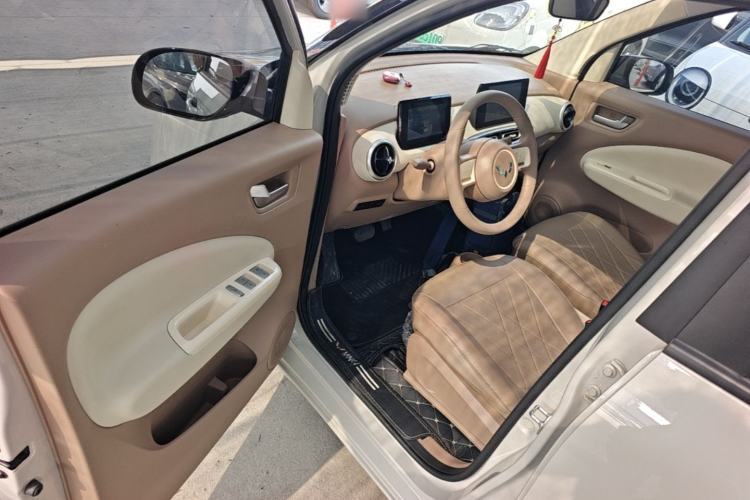 Used Wuling Hongguang MINIEV 2025 Four-Door Version Zhenxiang+ Edition Driver Seat