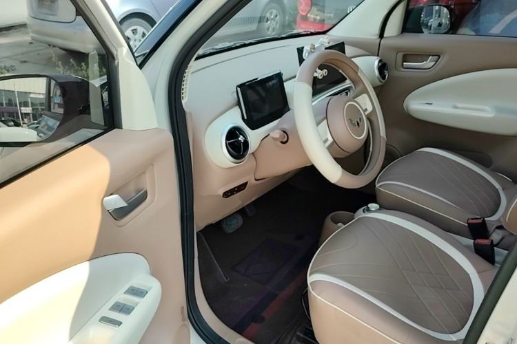 Used Wuling Hongguang MINIEV 2025 Four-Door Version Zhenxiang+ Edition Driver Seat