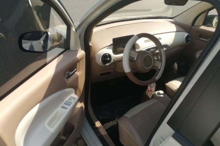 Used Wuling Hongguang MINIEV 2025 Four-Door Version Advanced Edition Driver Seat