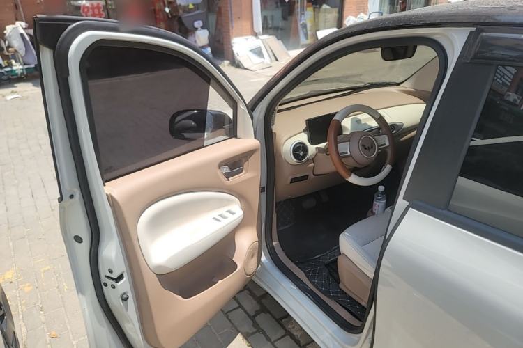 Used Wuling Hongguang MINIEV 2025 Four-Door Version Advanced Edition Driver Seat