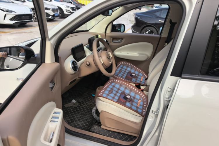Used Wuling Hongguang MINIEV 2025 Four-Door Version Premium Edition Driver Seat