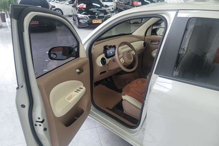 Used Wuling Hongguang MINIEV 2025 Four-Door Version Advanced Edition Driver Seat