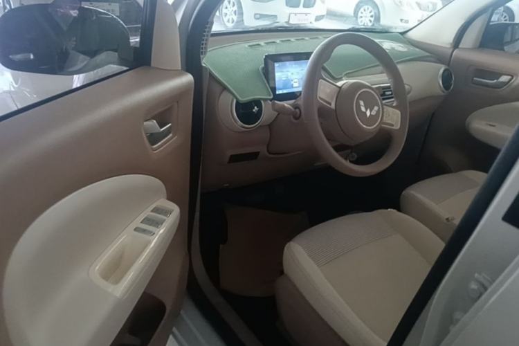 Used Wuling Hongguang MINIEV 2025 Four-Door Version Advanced Edition Driver Seat