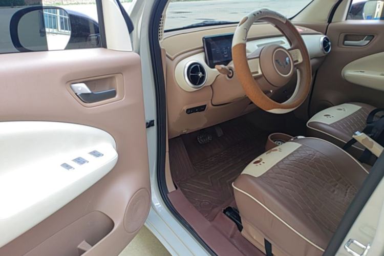 Used Wuling Hongguang MINIEV 2025 Four-Door Version Advanced Edition Driver Seat