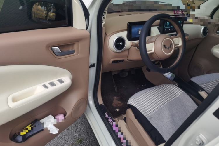 Used Wuling Hongguang MINIEV 2025 Four-Door Version Advanced Edition Driver Seat