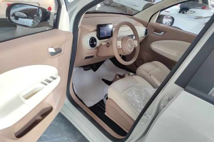 Used Wuling Hongguang MINIEV 2025 Four-Door Version Advanced Edition Driver Seat