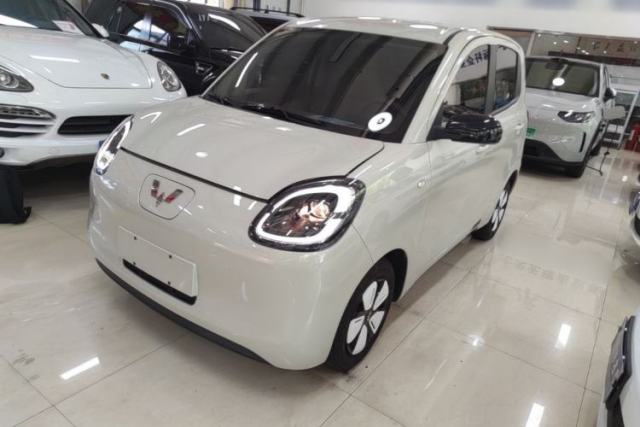 Ojetý Wuling Hongguang MINIEV 2025 Four-Door Version Advanced Edition