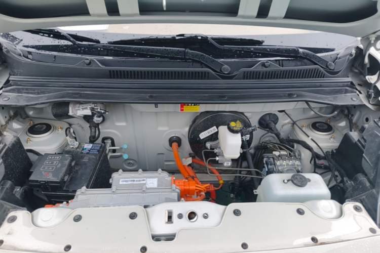 Used Wuling Hongguang MINIEV 2025 Four-Door Version Advanced Edition Engine Bay
