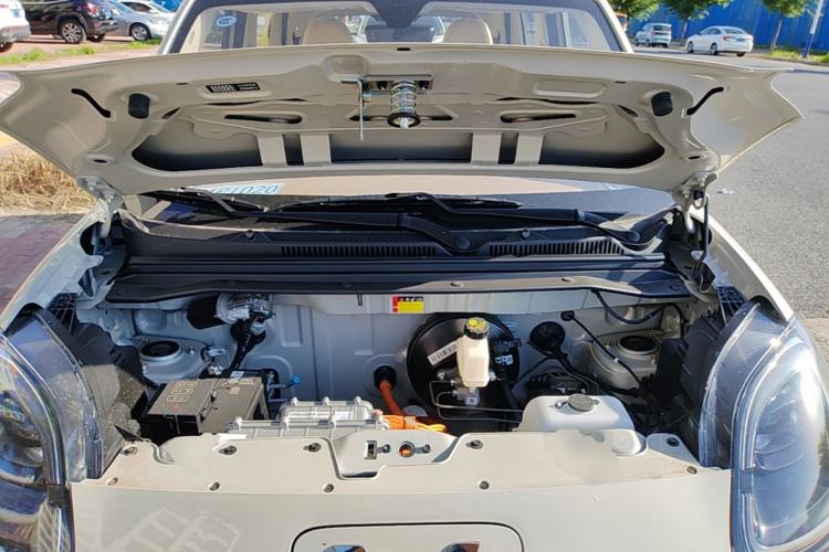 Used Wuling Hongguang MINIEV 2025 Four-Door Version Advanced Edition Engine Bay