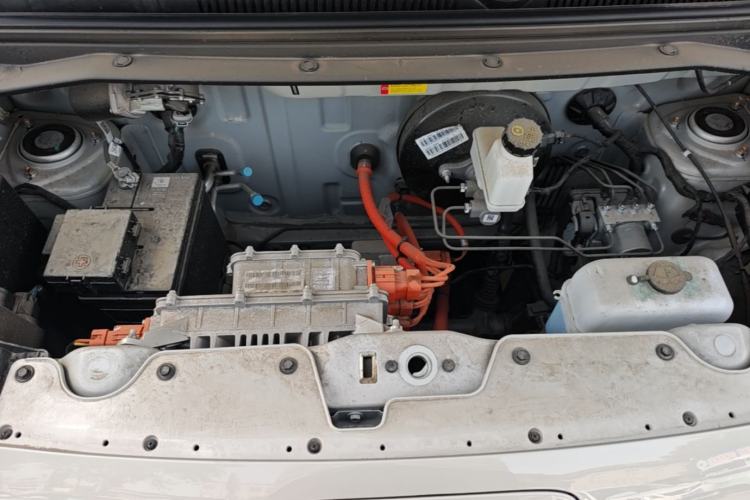 Used Wuling Hongguang MINIEV 2025 Four-Door Version Advanced Edition Engine Bay