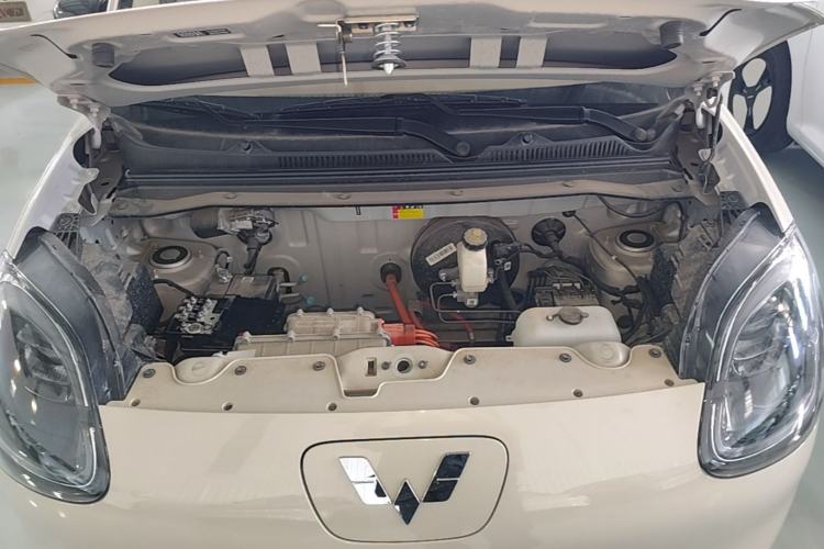 Used Wuling Hongguang MINIEV 2025 Four-Door Version Advanced Edition Engine Bay