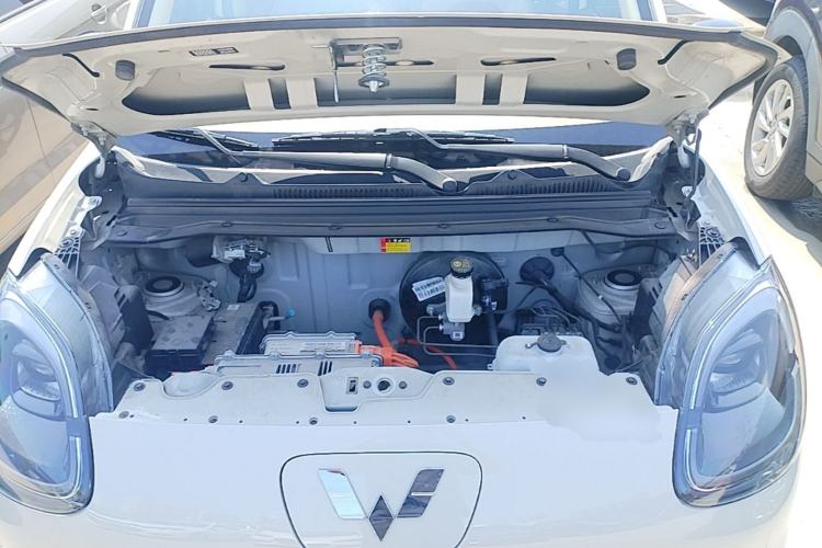 Used Wuling Hongguang MINIEV 2025 Four-Door Version Advanced Edition Engine Bay