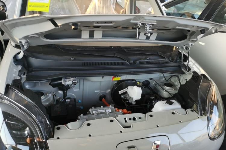 Used Wuling Hongguang MINIEV 2025 Four-Door Version Advanced Edition Engine Bay