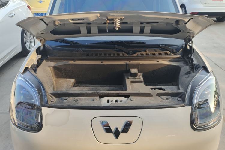 Used Wuling Hongguang MINIEV 2025 Four-Door Version Advanced Edition Engine Bay