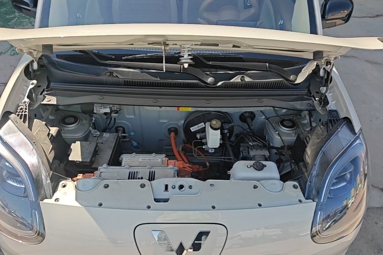 Used Wuling Hongguang MINIEV 2025 Four-Door Version Advanced Edition Engine Bay