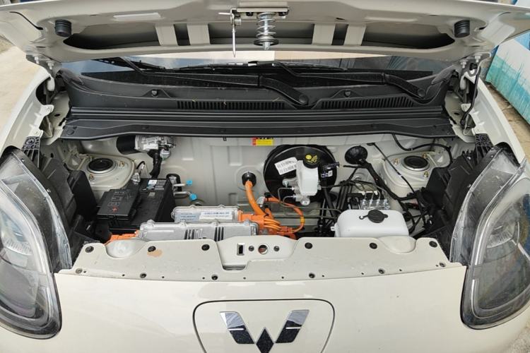 Used Wuling Hongguang MINIEV 2025 Four-Door Version Advanced Edition Engine Bay