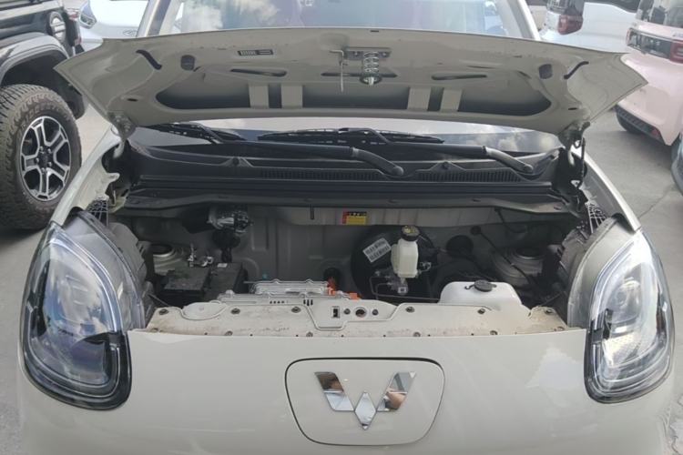 Used Wuling Hongguang MINIEV 2025 Four-Door Version Advanced Edition Engine Bay