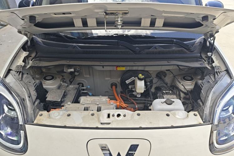 Used Wuling Hongguang MINIEV 2025 Four-Door Version Advanced Edition Engine Bay