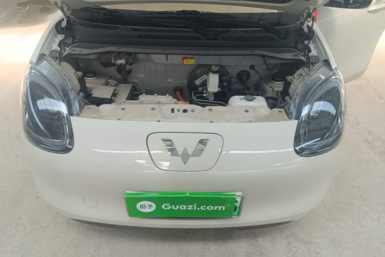 Used Wuling Hongguang MINIEV 2025 Four-Door Version Zhenxiang+ Edition Engine Bay