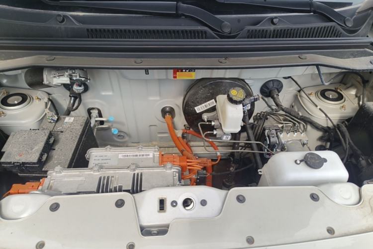 Used Wuling Hongguang MINIEV 2025 Four-Door Version Advanced Edition Engine Bay