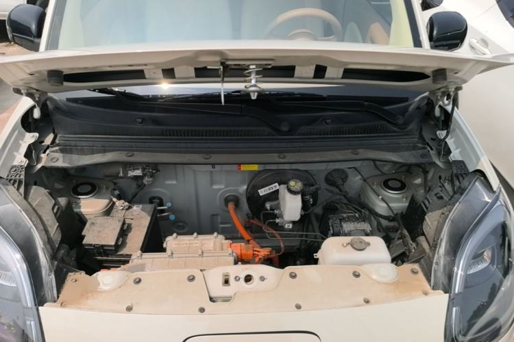 Used Wuling Hongguang MINIEV 2025 Four-Door Version Advanced Edition Engine Bay