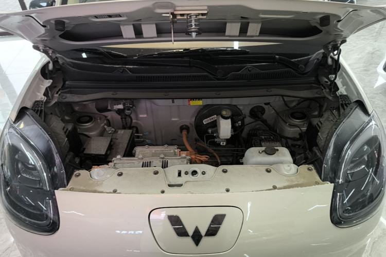 Used Wuling Hongguang MINIEV 2025 Four-Door Version Advanced Edition Engine Bay