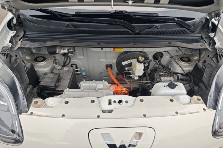 Used Wuling Hongguang MINIEV 2025 Four-Door Version Advanced Edition Engine Bay