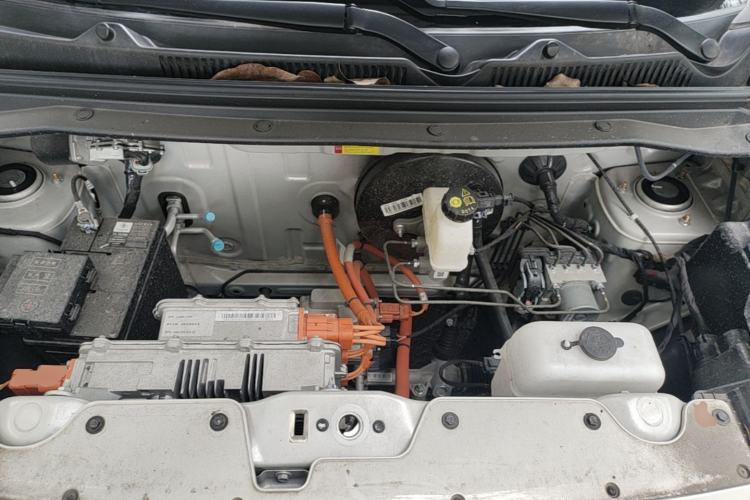 Used Wuling Hongguang MINIEV 2025 Four-Door Version Advanced Edition Engine Bay