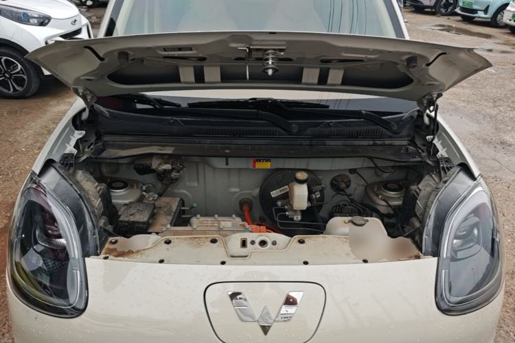 Used Wuling Hongguang MINIEV 2025 Four-Door Version Advanced Edition Engine Bay