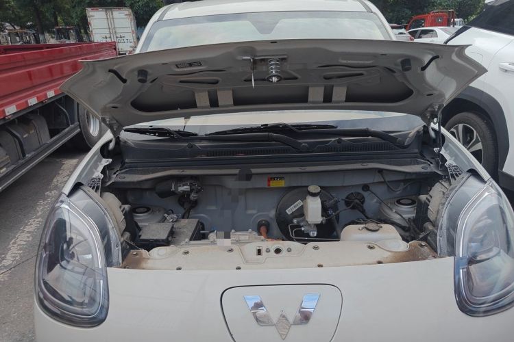 Used Wuling Hongguang MINIEV 2025 Four-Door Version Advanced Edition Engine Bay
